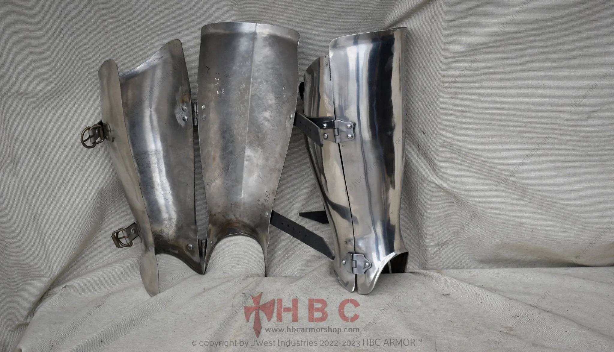 Case Greave Medieval Shin Guard Leg Armour /SCA/buhurt Medieval reenactment Greave