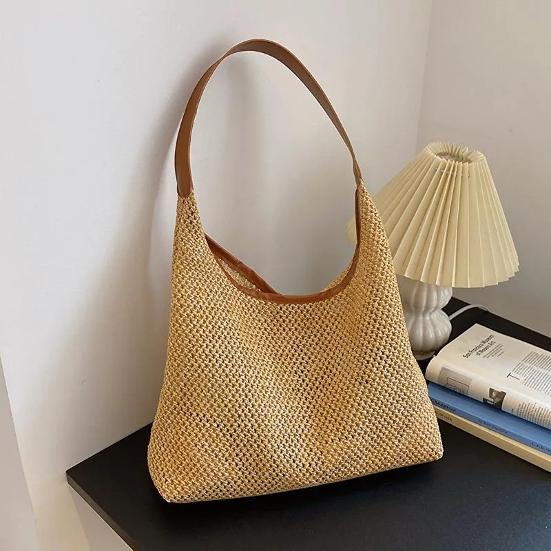 Chic Boho Braided Straw Tote: Your Must-Have Summer Accessory