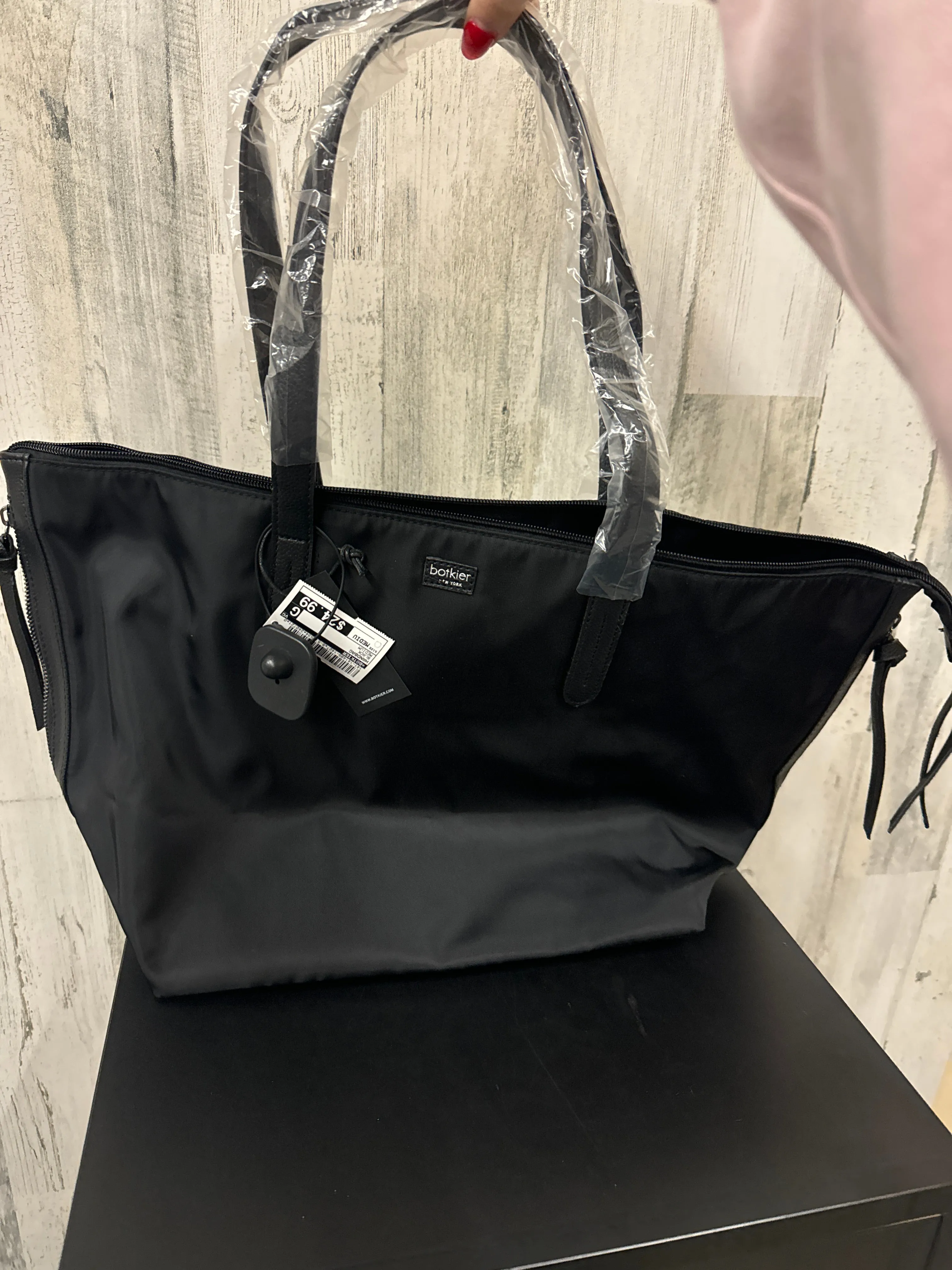 Handbag Botkier, Size Medium