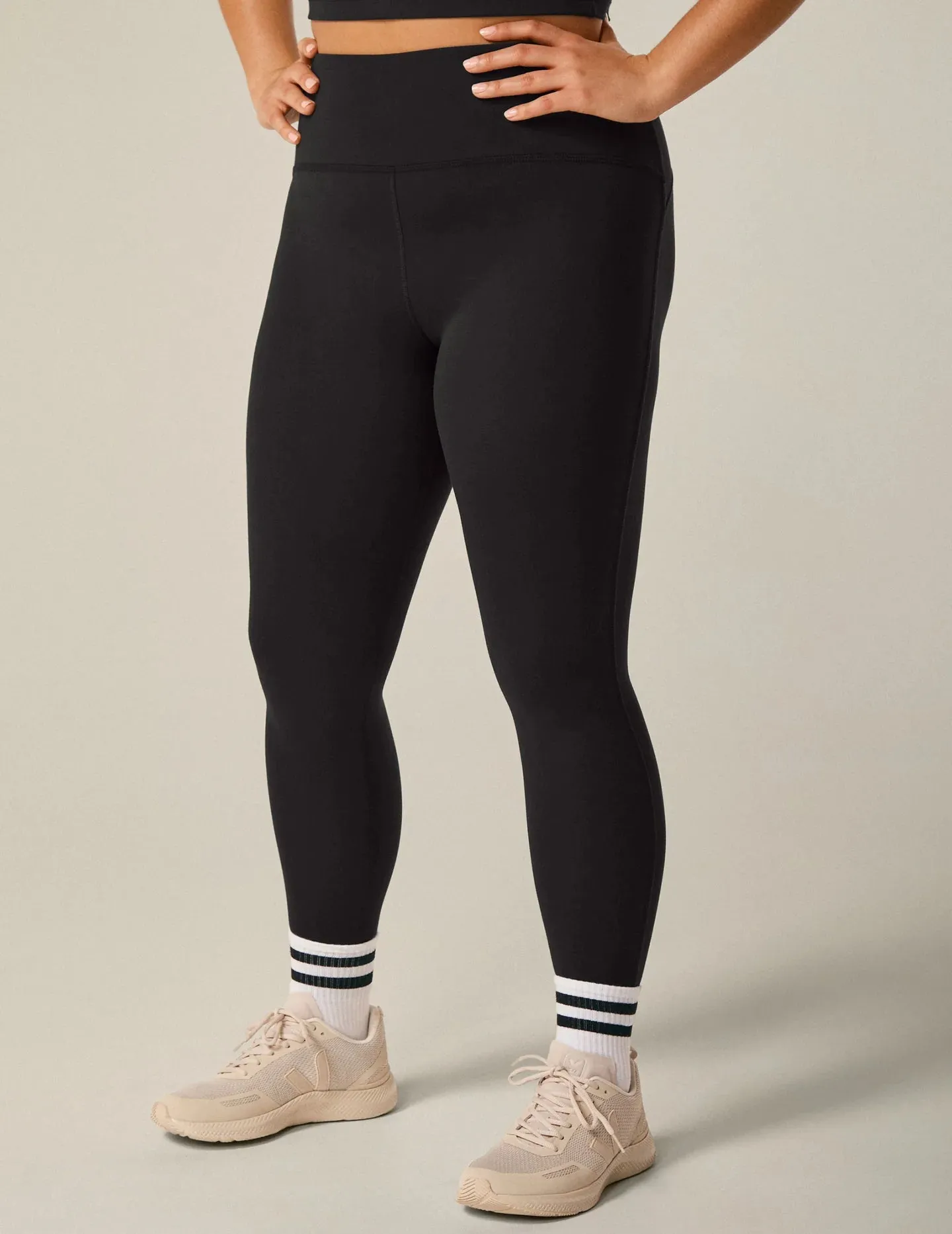 Powerbeyond Strive Midi Legging - Black