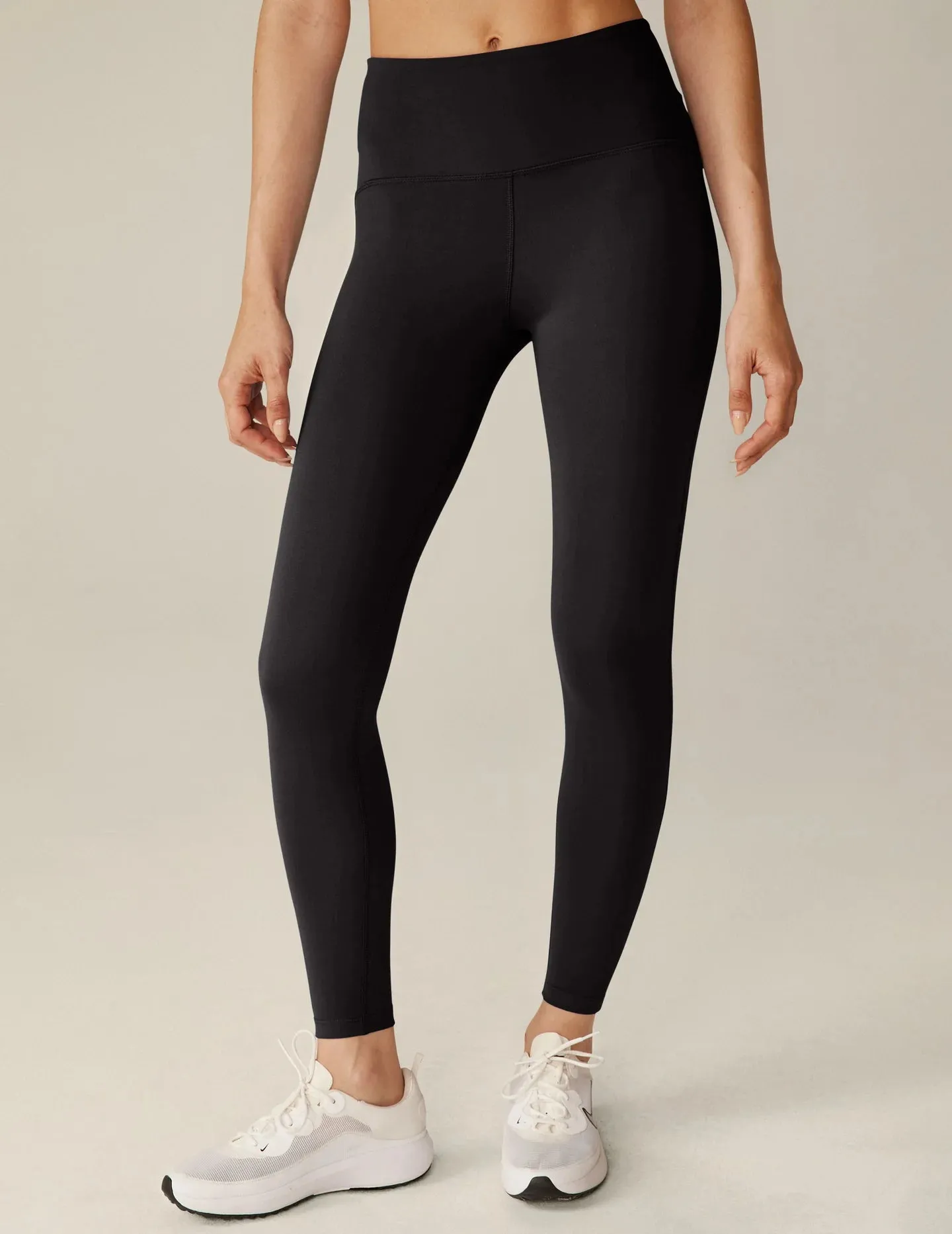 Powerbeyond Strive Midi Legging - Black