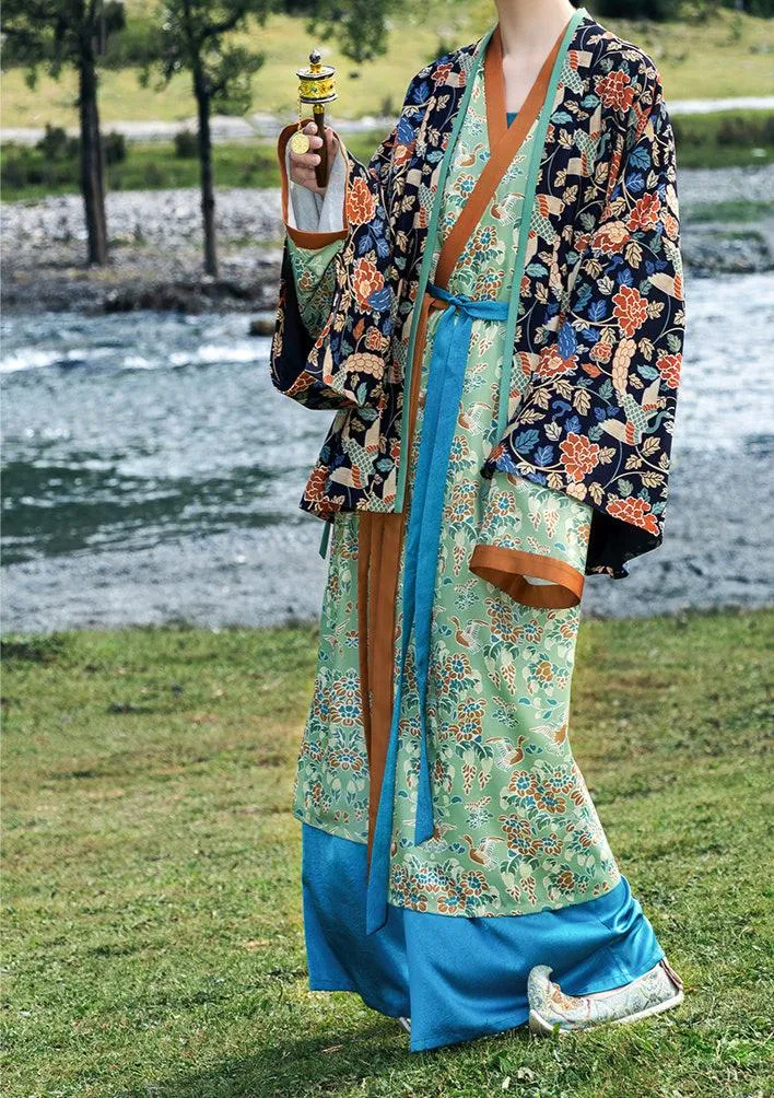 Shi'er Jin 十二锦 Twelve Brocades Wei Jin Zheyi Jacket Zhiju Robe Set